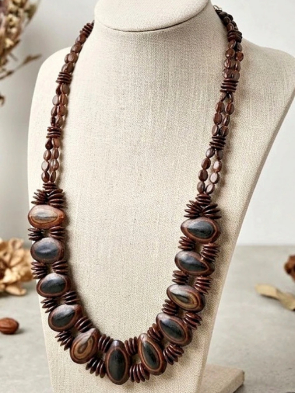 VTG 60's/70's Handcrafted Tropical Seed Pod Necklace - Bohemian Tribal Organic